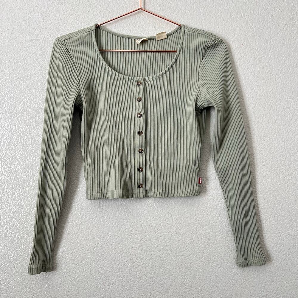 Levi’s ribbed button up long sleeve cropped top sage green